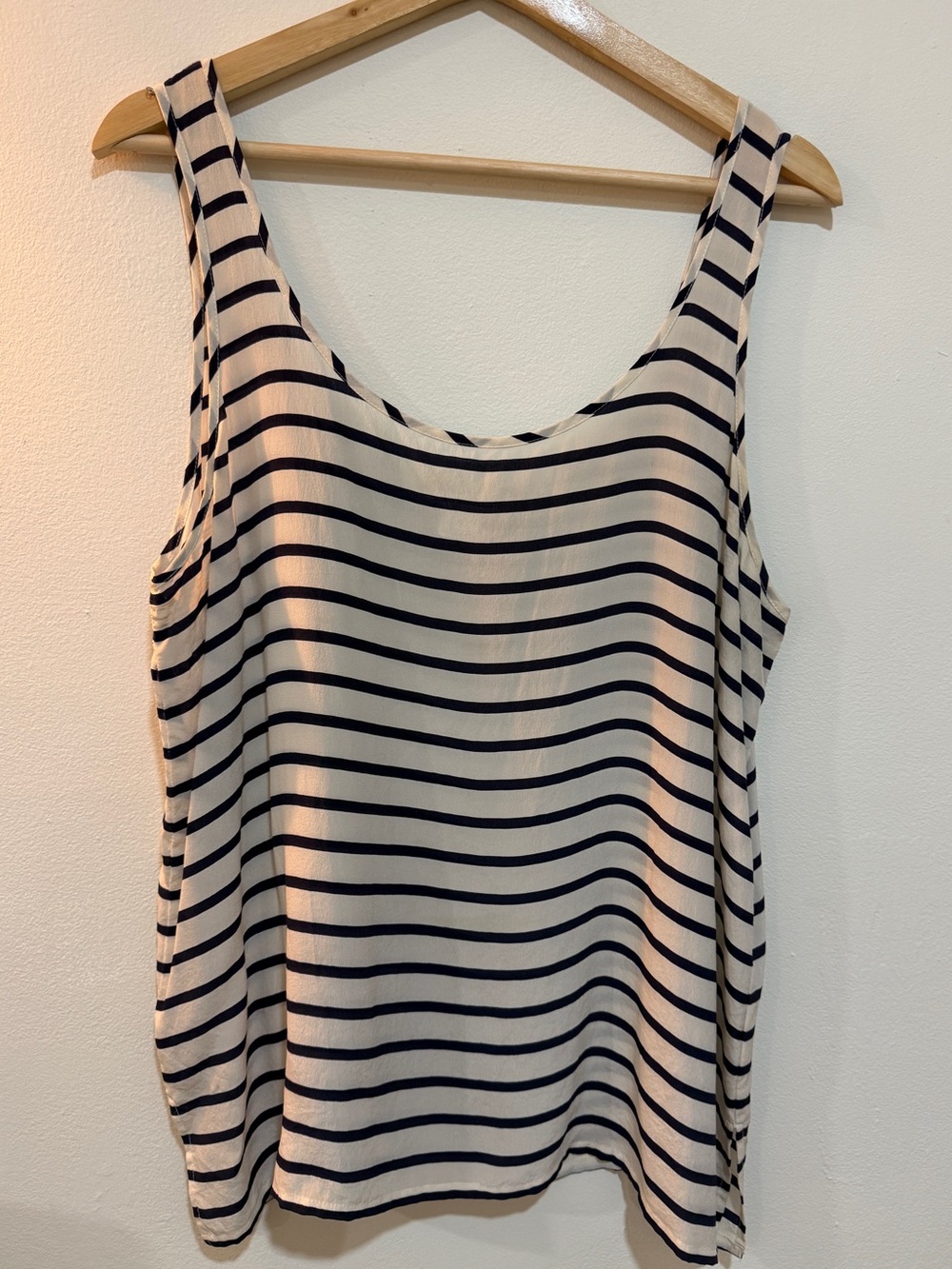 Club Monaco Cream and Black 100% silk Striped Tank L